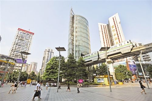 杨家坪商圈繁华升级，引领城市商业新风潮，最新动态全解析